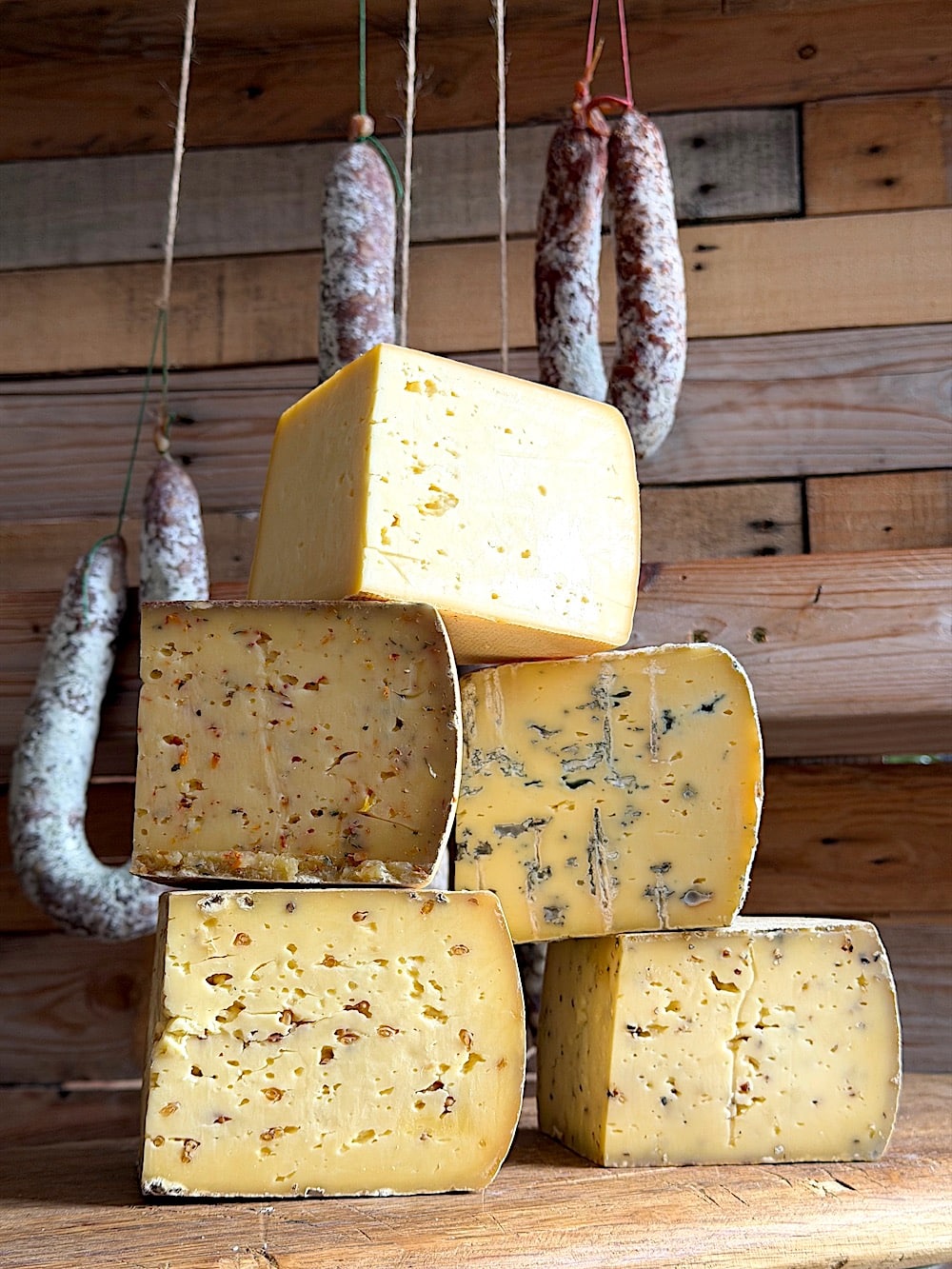 nos 5 fromages pour votre raclette