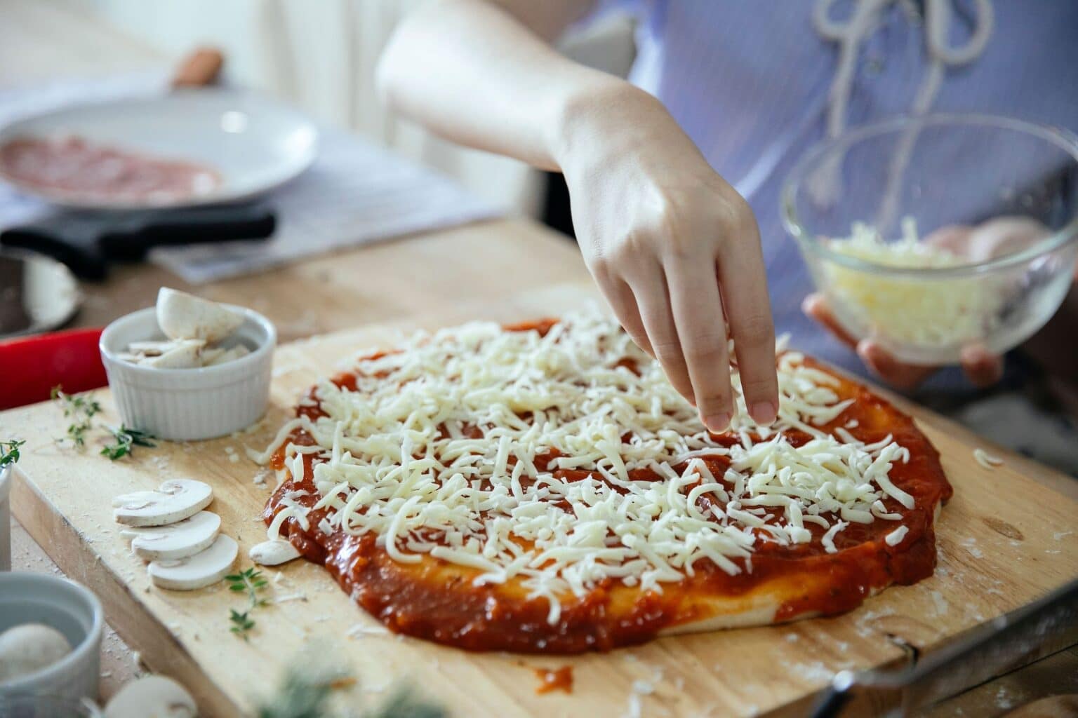 meule du pilat et pizza au fromages